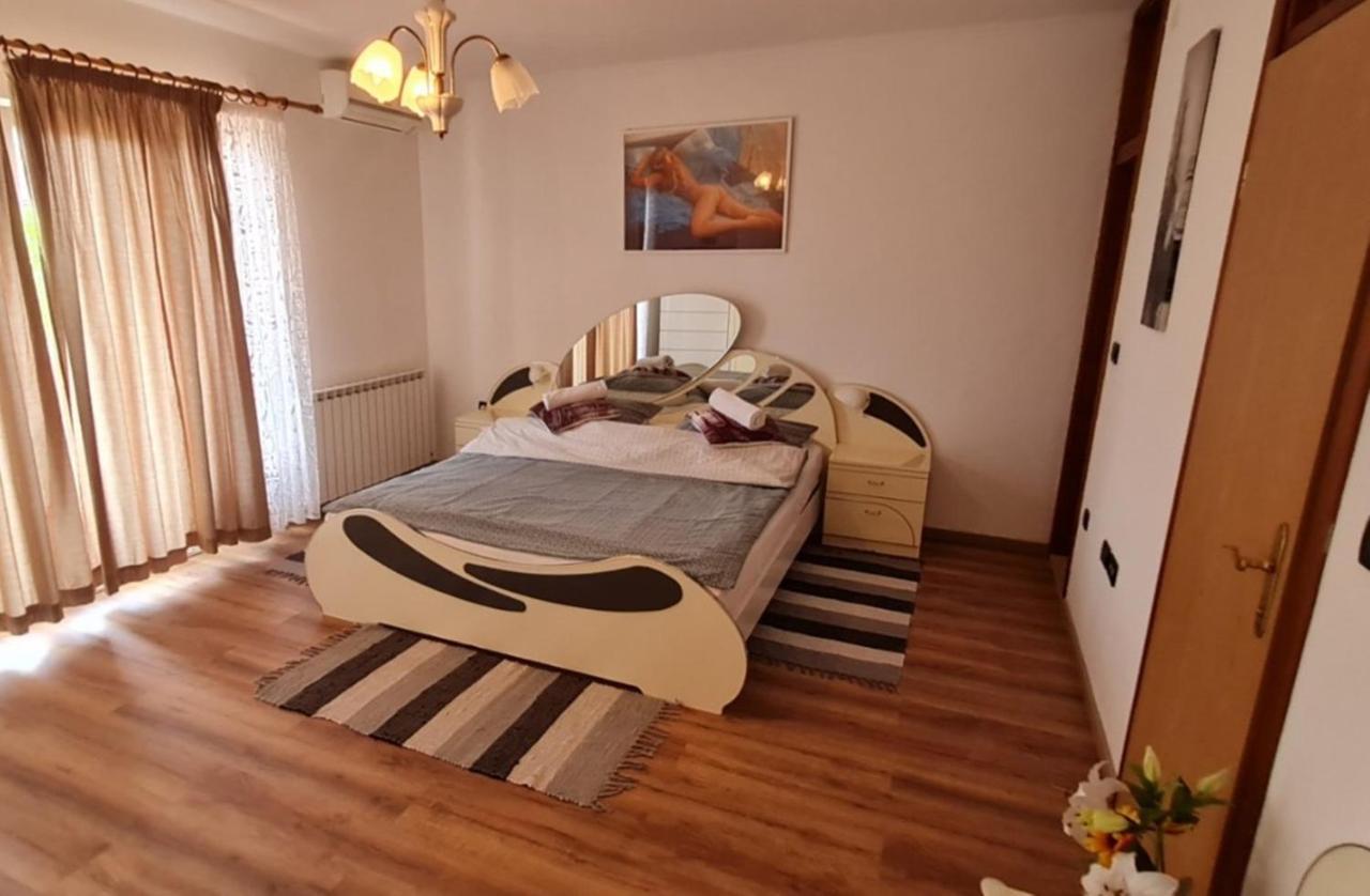 Guest House Casa Mia - Rooms & Apartments Rovinj Eksteriør billede